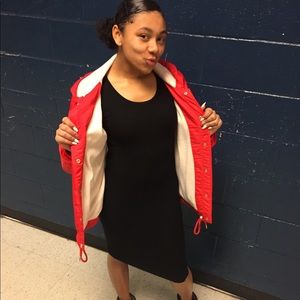 Meet your Posher, Elizabeth